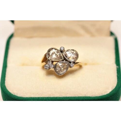 VINTAGE 18K GOLD NATURAL ROSE CUT DIAMOND AND DIAMOND DECORATED PRETTY RING