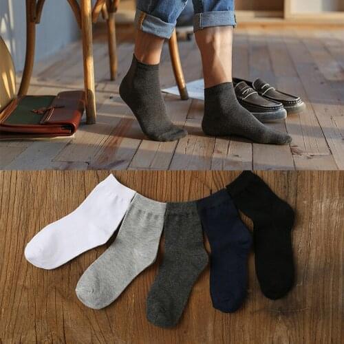 1PC Socks Mens Medium Autumn And Winter Solid Color Business Sports