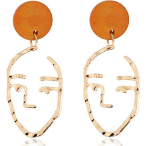 Punk Style Face clip on Earrings For Women Retro Abstract Hollow out Statement Hand Metal Fashion ear clip Jewelry New