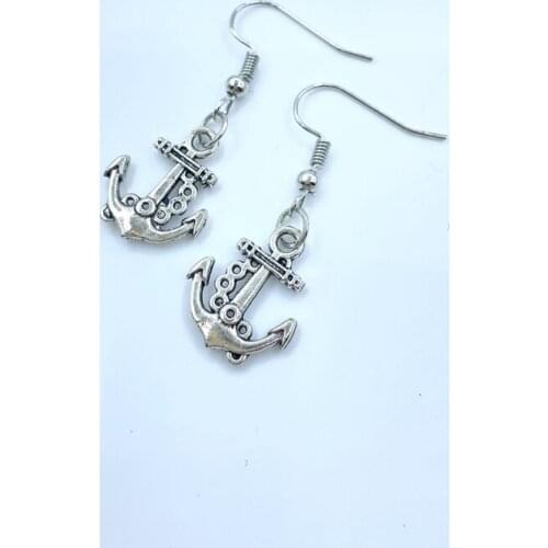 Fashion personality Pirates of the Caribbean vintage anchor earrings ladies earrings wild fashion earrings