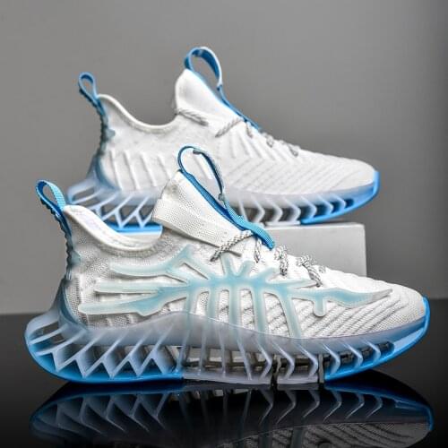 Large Size Autumn Mens Personalized Soles Fashion Sports Shoes Breathable Running Shoes Non-slip Lightweight Tennis Shoes