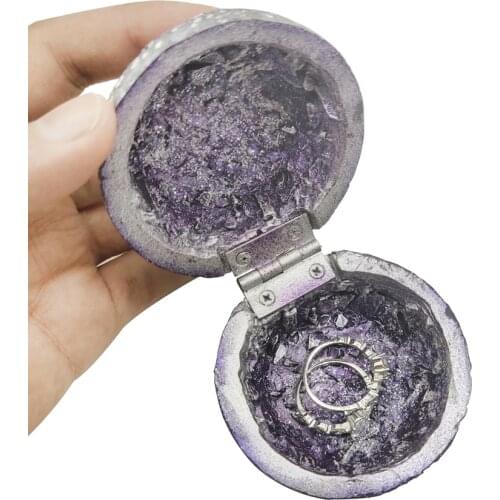 European Valentines Day Creative Ring Box Marriage Proposal Round Box Jewelry Box Crystal Resin Craft Gifts for His Girlfriend