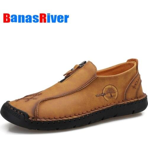 2022 Men Casual Shoes Fashion Handmade Suede Leather Loafers Moccasins Slip On Flats Male Driving Lightweight Non-slip Sneakers