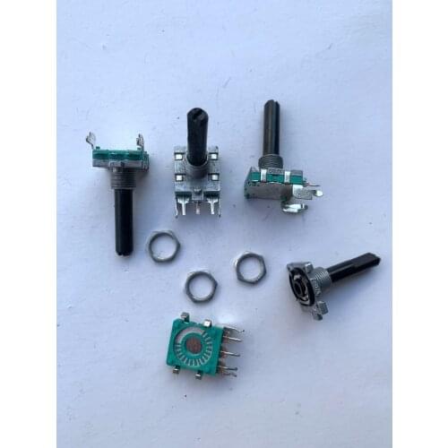 Original New 100% audio encoder 360 degree rotation without point 3pin shaft length 30MM plastic half handle (SWITCH)