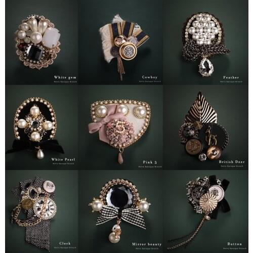 Famous brand Baroque vintage brooch badge small fragrance bow rhinestone pin brooches coat sweater accessories women