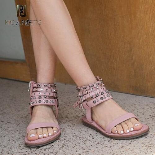 2021 new style Roman shoes cowhide low-top flat bottom casual all-match open-toed rivet buckle beach vacation sandals