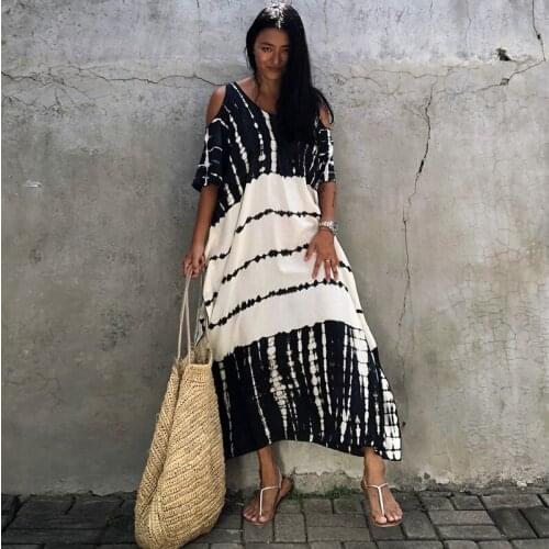 2021 Bohemian White Black Striped Summer Dress Plus Size Women Clothes Sexy V-neck Cold Shoulder Lady Loose Dresses N1244