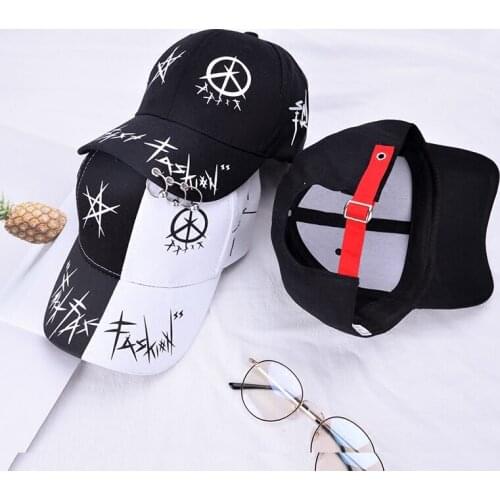 Black and White Hip-hop Hat Mens Summer Tide Brand Caps Ladies Baseball Cap Size Adjustable Youth Wild Sun Hats