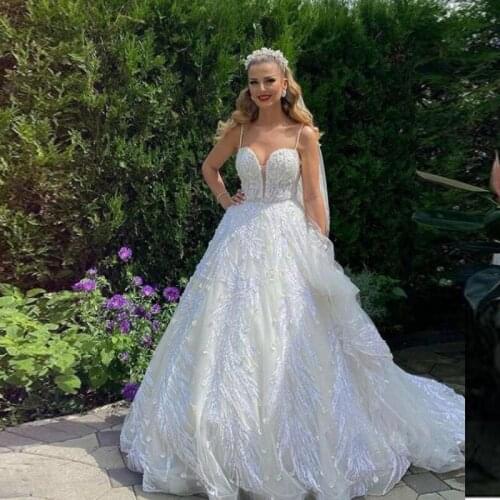 Spaghetti A Line Wedding Dresses 2021 Spring Summer Lace Appliques Tulle Sweep Train Bridal Gowns Lace Up Back Wedding Vestidos