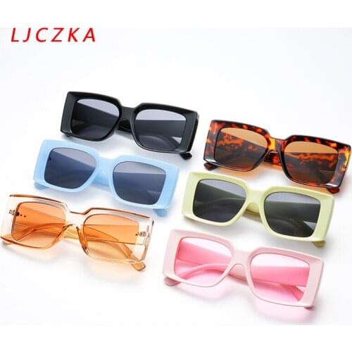 Vintage Rectangle Women Sunglasses Fashion Square Thick Frame Sun Glasses Sports Eyewear Rivet Decorated Glasses gafas de sol
