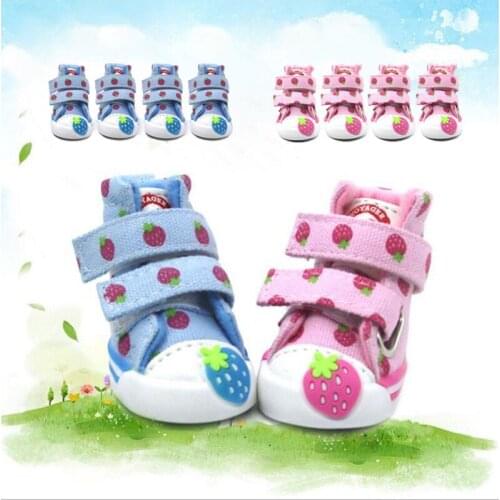 Small Big Dog Shoes Anti-slip Strawberry Pet Sport Shoes Denim Canvas Sneakers Chihuahua Yorkies Puppy Casual Booties Footwear