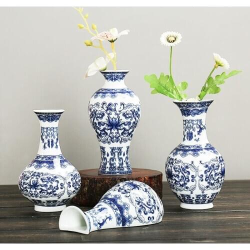 Wall-mounted ceramic vase vintage home decoration, home antique Chinese traditional blue and white porcelain vase blue and white