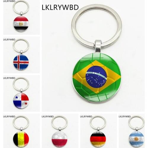 Top 32 National Football Keychain World Cup Round Glass Keychain Gifts for Fans