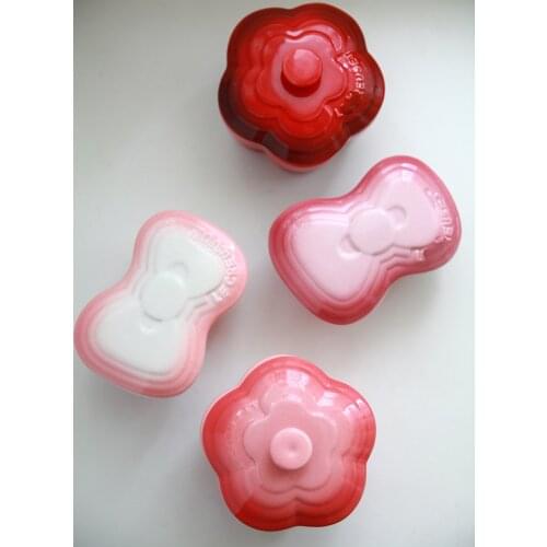 New Ceramic Gradient Color Pink Plum Knot Bowl with Lid Baking Bowl