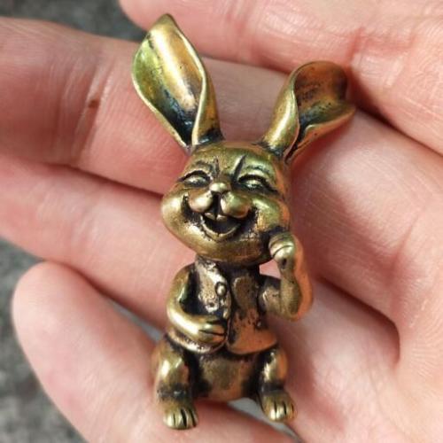 Collectable Chinese Brass Carved Animal Zodiac Rabbit Exquisite Small Statues