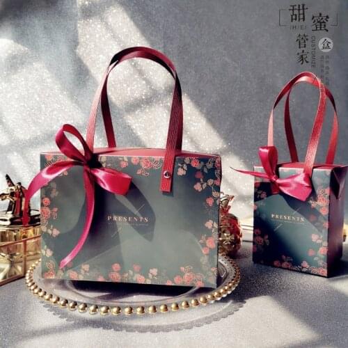 Birthday party gift box packaging cake rose Flower box Wedding Party Favors for Guests paper gift bags cajas de carton wholesale