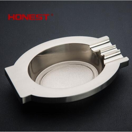 ATH05 Ashtray Fashion Olive Shape Kirsite Material Silver Color Metal Top Grade Luxury Style Ashtrays Smoking Accessories