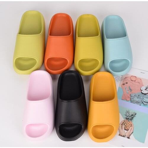 COWCOM 2021 Summer Couple Sandals Womens Home Waterproof Bathroom Anti-slip Feeling Thick Bottom Mens Slippers Wholesale JSY