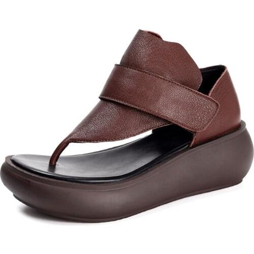 Comfortable open-toe flip-flops and sandals for summer fashion womens platform flops with heels and flats