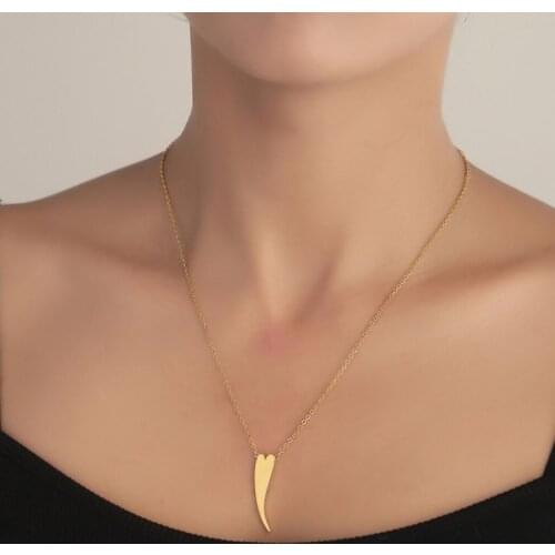 Hippie Stainless Steel Thin Heart Pendants for Girls Women Leaf Shape Choker Necklace Boho Chain Jewelry Gift