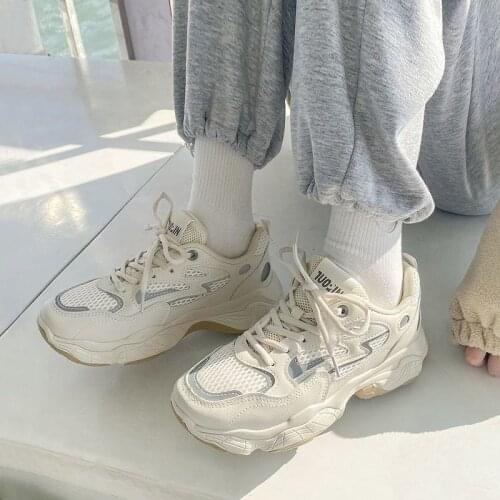 Women Sneakers 2021 Fashion Casual Shoes Woman Mesh Comfortable Breathable White Flats Female Platform Sneakers Chaussure Femme