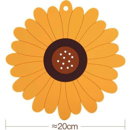 1PC Sun Flower Table Mat Silicone Anti-skid Tea Cup Milk Mug Coffee Cup Pot Pan Coaster Pad Kitchen Placemats for Table