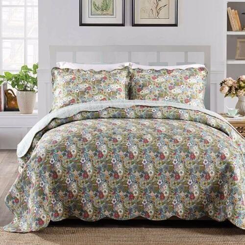 Flowers Bedspread on the Bed Quilt Set 3PCS Cotton Blanket for Double Bed Covers Pillowcase Queen Size Summer Quilted Coverlet