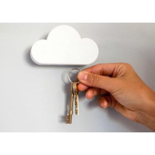 100pcs/lot Lovely White Creative Novelty Cloud Shape Magnetic Magnets Key Holder Home Keychains Hanger Good Gifts