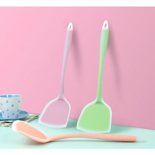 Kapmore 1pc Heat Resistant Silicone Turner Spatula Non-Stick Kitchen Turner Cooking Spatula Cooking Tools Kitchen Utensil