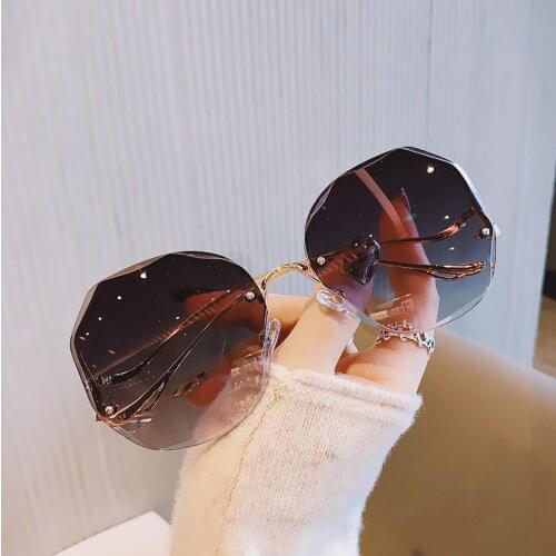 Trimmed Lens Crystal Sunglasses Women 2021 Luxury Round Rimless Sun Glasses Female Vintage Holiday Beach Shades Men Oculos UV400