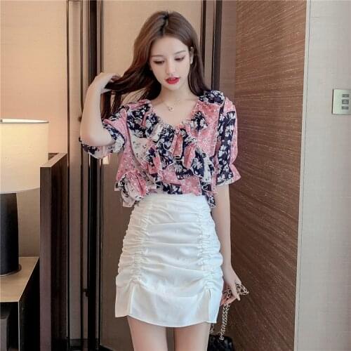 2021 Lace Floral Womens Chiffon Blouse Summer Short Sleeve Loose V-neck Fashion Slim Sexy Korean Style Elegant Chic Crop Top