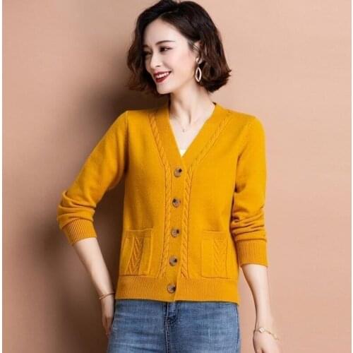 Sweater Cardigan Women Spring Autumn New V-Neck Single-breasted Short Sweater Korean Retro Long Sleeve Wild Knitted Top Y611
