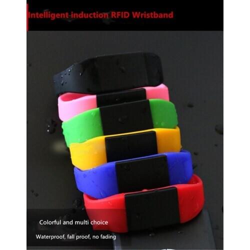 125KHz T5577 RFID Key Rewritable High Quality Waterproof Wristband Access Control Card For Sauna Bathing Bodybuilding Playground