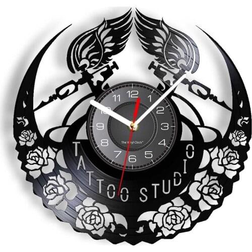 Tattoo Studio Decorative Wall Clock Skin Artist Wing Shaped Tools Vintage Design Illuminated Watch Tattooists' Gift VInyl Art