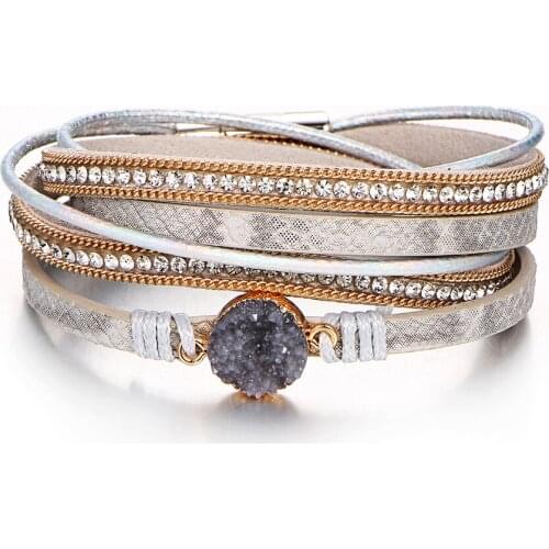 MAA-OE Bracelets With Diamonds