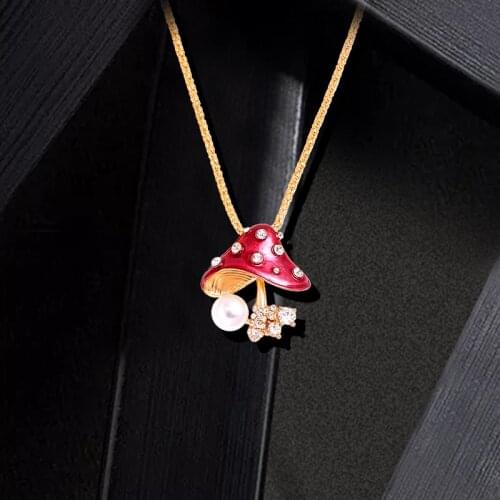 Red Mushroom Charm Necklace Fairy Cute Forest Mushroom Necklace Fungi Jewelry for Women Amanita Muscaria Necklace Mushroom YT36D