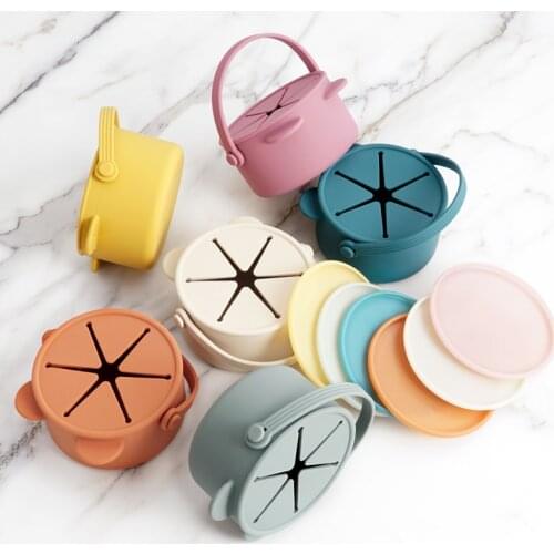 Portable Kawaii Cartoon Bear Shape Baby Silicone Snack Cup Feeding Solid Food Storage Box Container With Lid Baby Sutff
