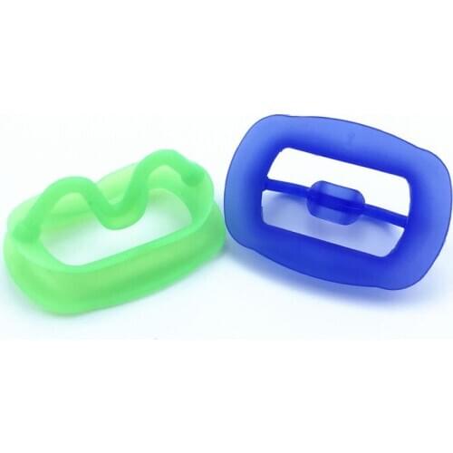 Dental retractor soft silicon Intraoral Lip Cheek Retractor Cheek Expand Clean Dental Orthodontic Mouth Opener Model