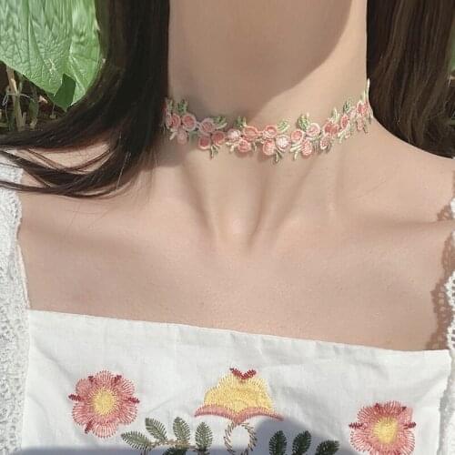 Women Lace Flower Choker Floral Choker Necklace Fashion Flower Lace Tattoo Necklace Clavicle Necklace