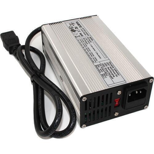 12.6v 20a 12.6v 25a dc Lithium battery charger 12.6 volt 20 amp 25 amp battery charger AC input 220v Free choose DC plug charger