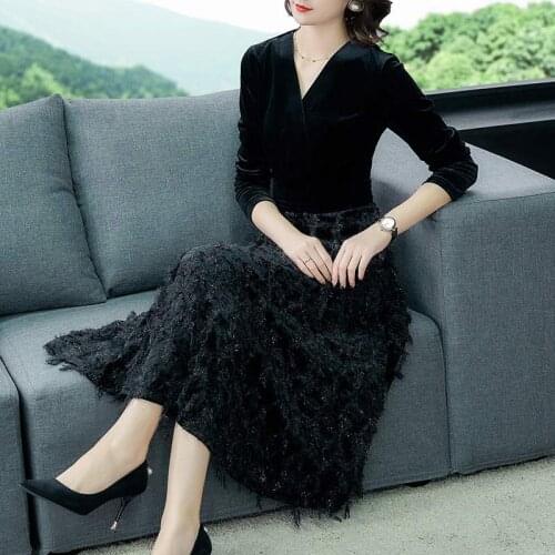Autumn Women Velvet A Line Dress Winter V-Neck Long Sleeve Tassel Dress Female Elegant Party Casual Midi Vestidos Clothes