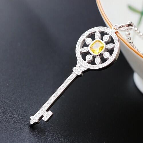 Silver Hand-crafted Fashion Hand-fashion Key Ladies Retro Thai Silver S925 Sterling Silver Pendant Vintage Style