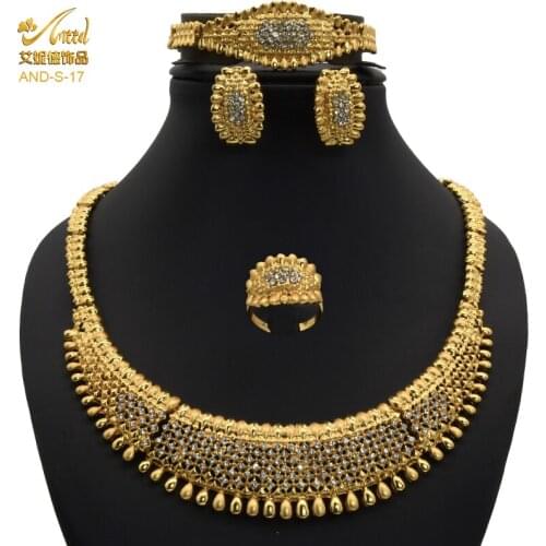 Jewelery Set Luxury Designer Nigerian Jewelry For Women Micronesian Necklaces Fashion Ethiopian Big Gold Plated Necklace Bangle