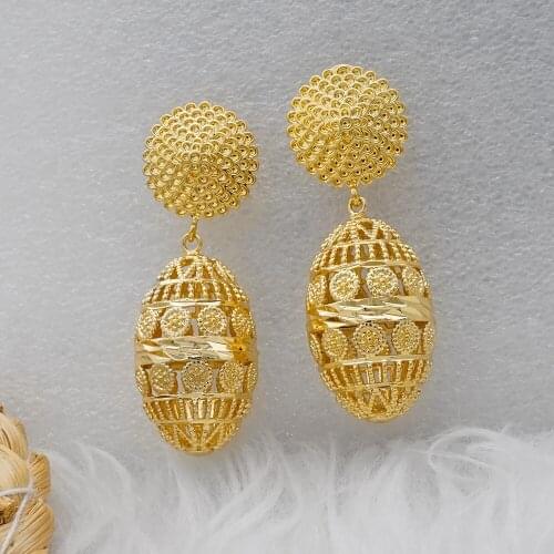 2021 New Wholesale Personality Hoop Earring Hollow Metal Gold Silver Color Large Unique Earrings For Women Jewelry Party Gift