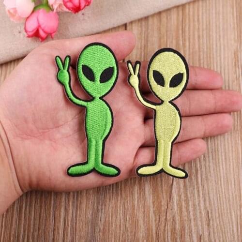 1PC Aliens Clothes Embroidered Iron on Patches for Clothing DIY Stripes Appliques Motif BADGES alien parches