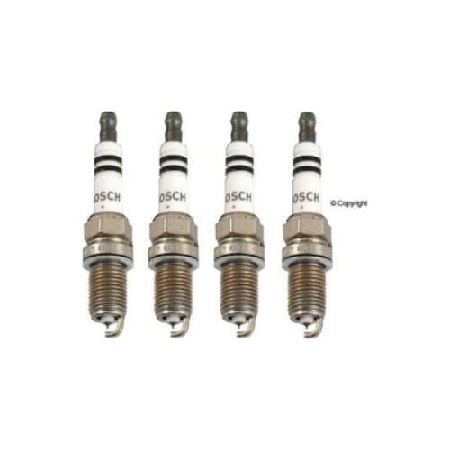 New 4 Piece Spark Plug for Mercedes A208 C209 R170 S210 W163 W211 W220 W251 0041591903