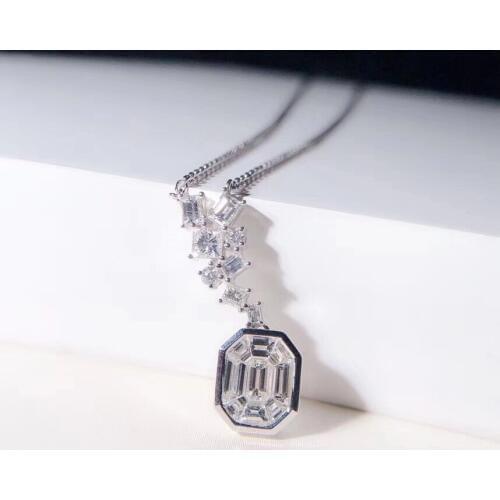 AEAW Sell Hot 18k white gold Top Class lady Fashion emerald cut Pendant Necklace for Women