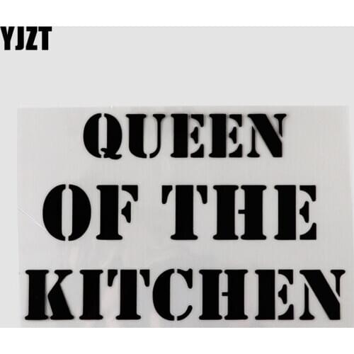 YJZT 16.3CM*10.7CM Funny Queen Of The Kitchen And Humorous Words Letters Vinyl Decor Car Sticker 13D-0288