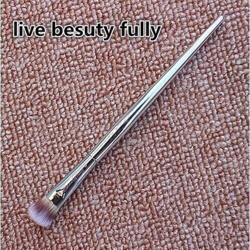 It216 Beauty Cosmetic Silver Chromed Handle Professional Big Eyeshadow Brush Detail Eye Makeup Pen Tool