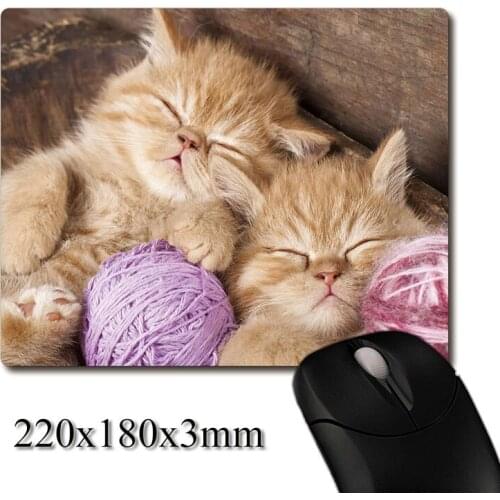 Cute kittens sleeping with wool balls image printed Heavy weaving anti-slip rubber pad office mouse pad Coaster Party favor gift